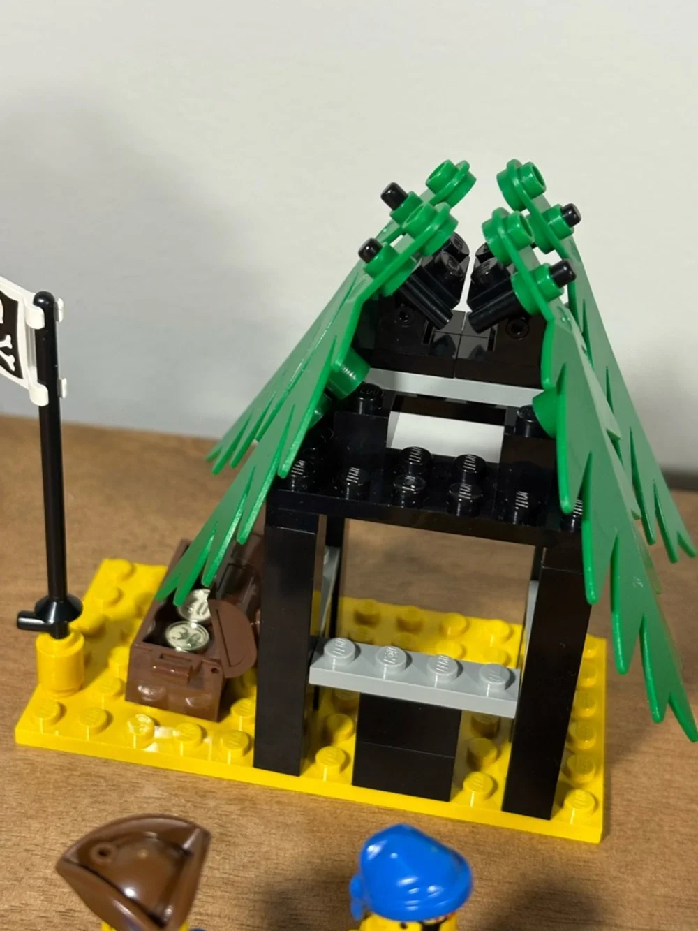 LEGO System Pirates 6258 Smuggler's Shanty 100% Complete w/ Instructions